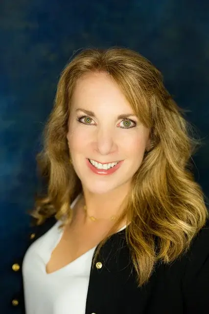 Karen-Talavera_Founder-and-Principal-Synchronicity-Marketing